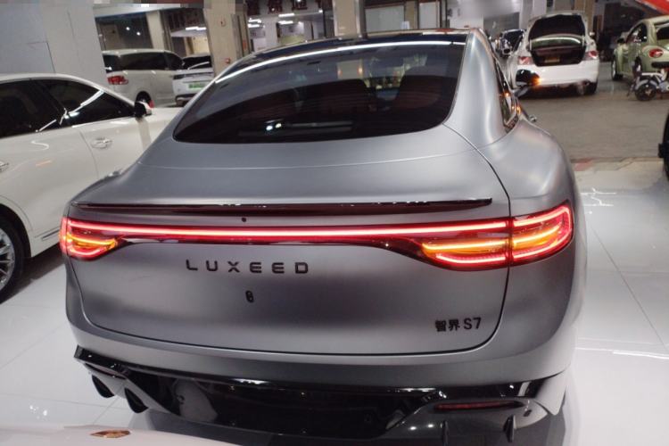 Used Hima Luxeed S7 2025 703km Ultra Sport Edition
