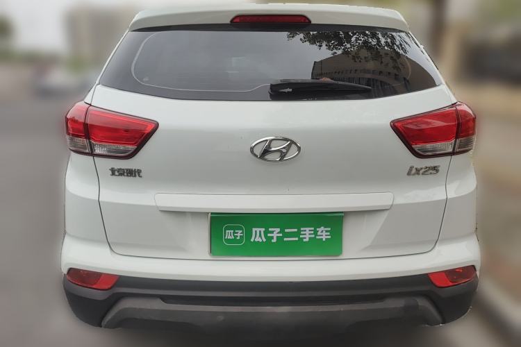 Used Hyundai ix25 2017 1.6L Manual Fashion Model
