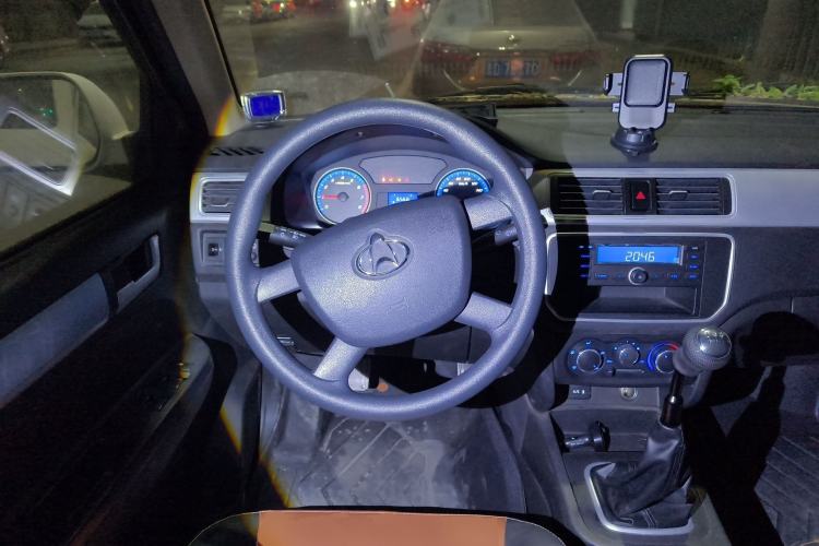 Used CHANGAN KAICHENG Shenqi F30 2018 1.5L Comfort Trim Short Wheelbase DAM15L Steering Wheel