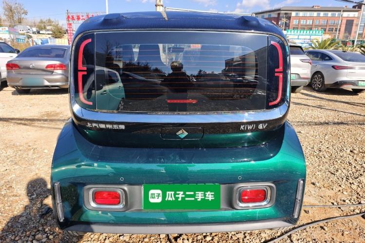 Used Baojun KiWi EV 2023 Smart Luxury Edition Ternary Lithium Exterior 4