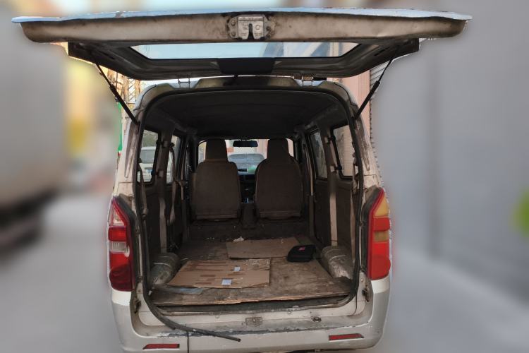 Used BAIC Weiwang 205 2013 1.0L Joy version Trunk