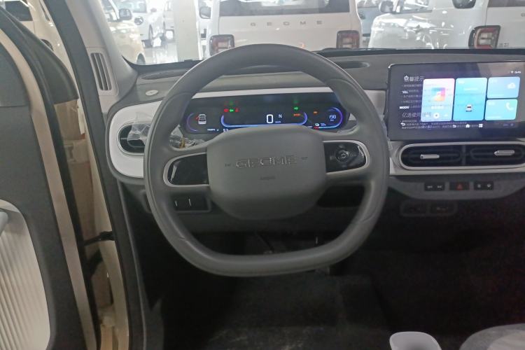 Used Geely Galaxy Panda 2025 210 km – Yuanqi Bear