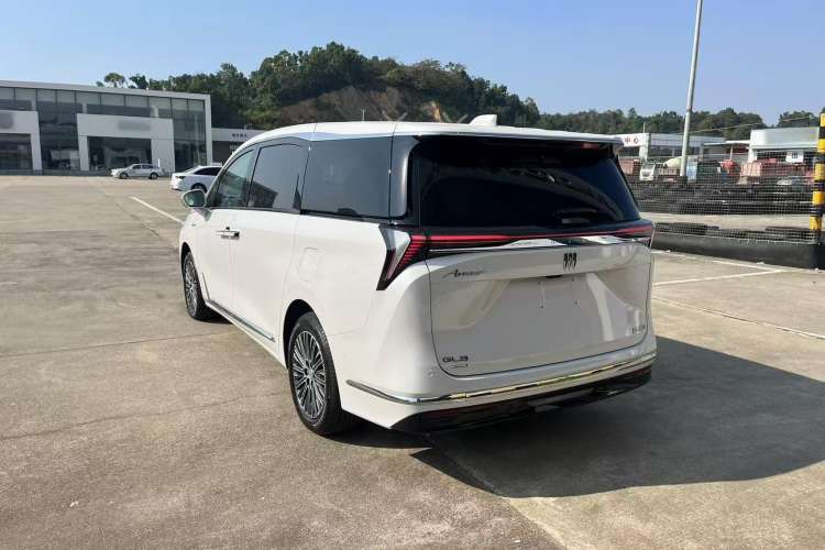 Used Buick GL8 New Energy 2024 Lu Zun Luxury Edition 6-Seater
