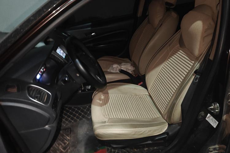 Used Geely Auto Diamond 2014 Sedan 1.5L Manual Entry-Level Model
