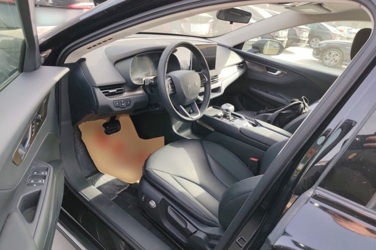 Used Hongqi E-QM5 2021 Charging Version Flagship Edition
