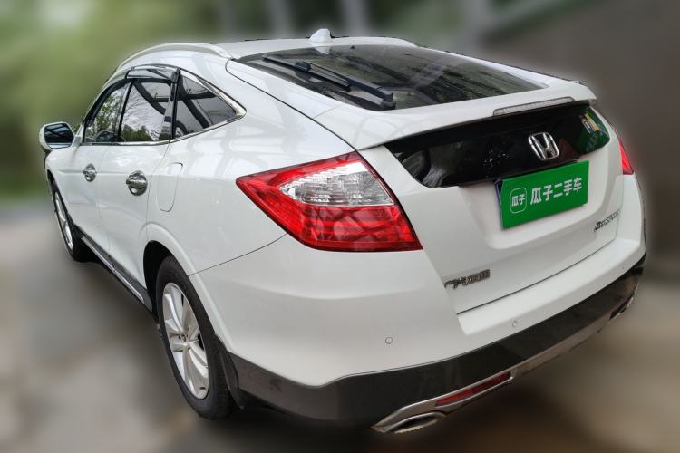 Used Honda Crosstour 2014 2.4L Luxury Edition