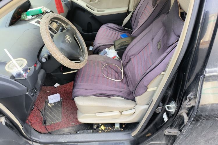 Used Toyota Yaris 2011 1.6E Automatic Charm Edition Left Front Seat