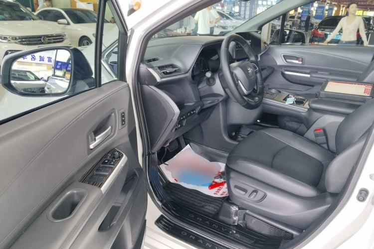 Used Toyota Granvia 2024 2.5L Hybrid Prestige PLUS Four-Wheel Drive Version Driver Seat