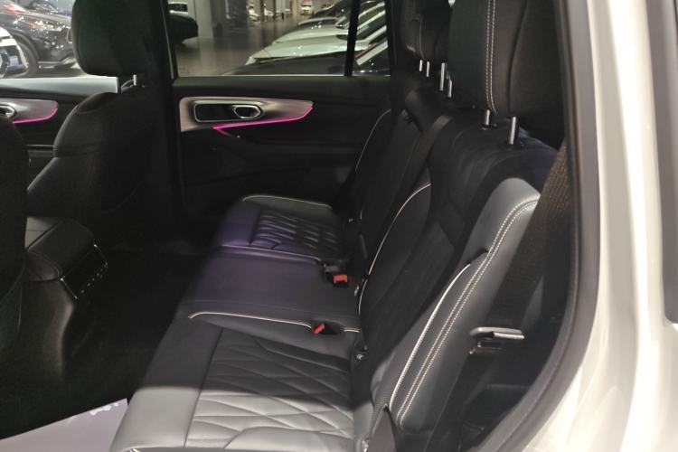 Used GAC Trumpchi GS8 2022 Linghang Series 2.0 TGDI Two-Wheel-Drive Luxury Smart Connectivity Version (7 Seats)