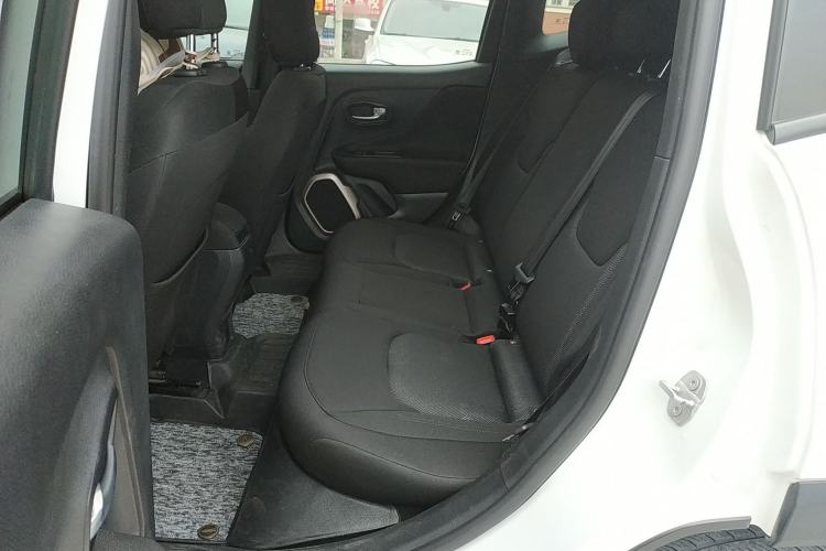 Used Jeep Renegade 2018 Connected Large Screen Version 180T Automatic High-Energy Edition