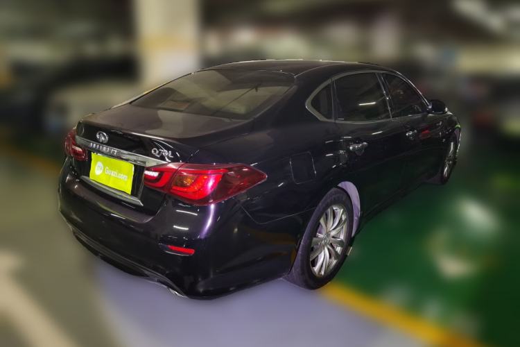 Used Infiniti Q70 2017 Q70L 2.5L Elite Edition Rear Right 45 Deg