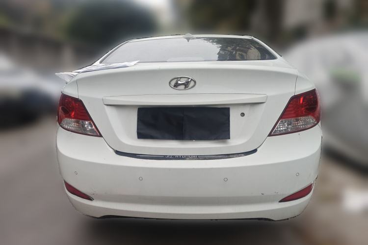 Used Hyundai Verna (older generation) 2010 Sedan 1.4L Manual Comfort GS
