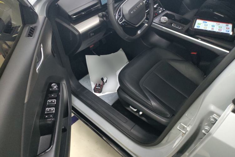 Used Wuling Xingguang 2024 Co-Creation Edition 510 Advanced Model
