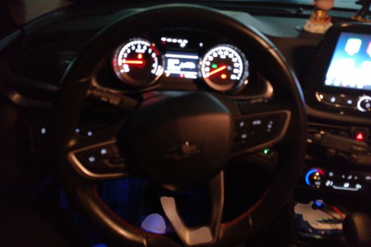 Used Chevrolet Orlando 2018 Redline 530T Automatic Enjoyment Edition (5+2 Model) – China V Standard Steering Wheel