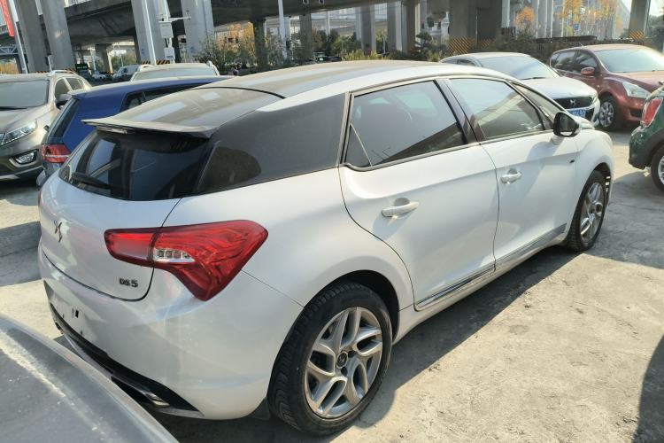 Used DS 5 2013 1.6T Elegant Edition THP160

