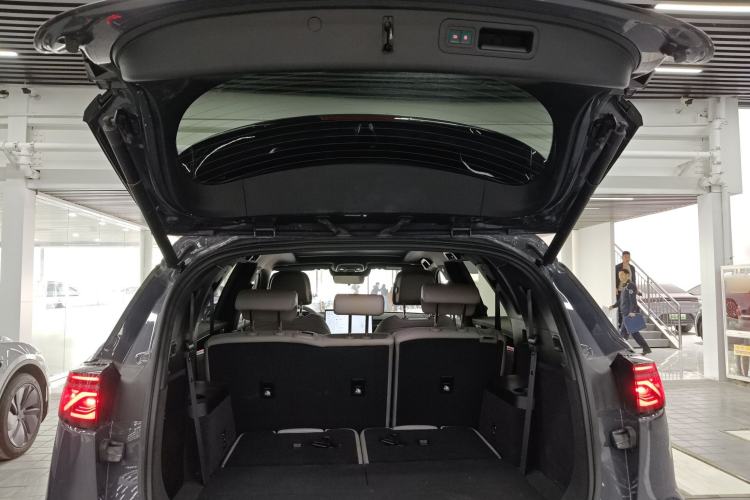 Used BYD Tang New Energy 2025 Intelligent Driving Version DM-i 115KM Flagship Edition Trunk