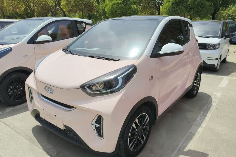 Used Chery QQ Little Ant 2022 Revised Version Sweet Pink Edition Half-Sugar Version Lithium Iron Phosphate 30.7 kWh 30 kW 301 km