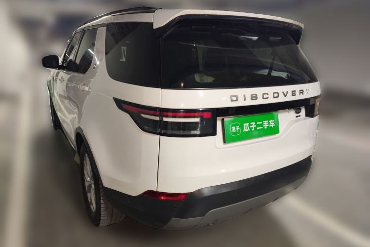 Used Land Rover Discovery 2019 3.0 SC V6 SE Rear Left 45 Deg