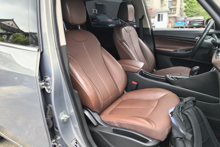 Used Buick GL6 2019 18T 6-Seater Connected Luxury Version China VI Standard Right Front Seat