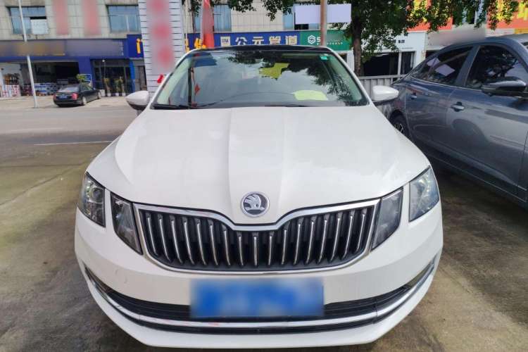 Used Skoda Octavia 2018 TSI230 DSG Luxury Edition