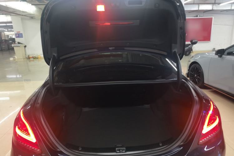 Used Mercedes-Benz C-Class 2019 C 260 L Sport Edition Trunk