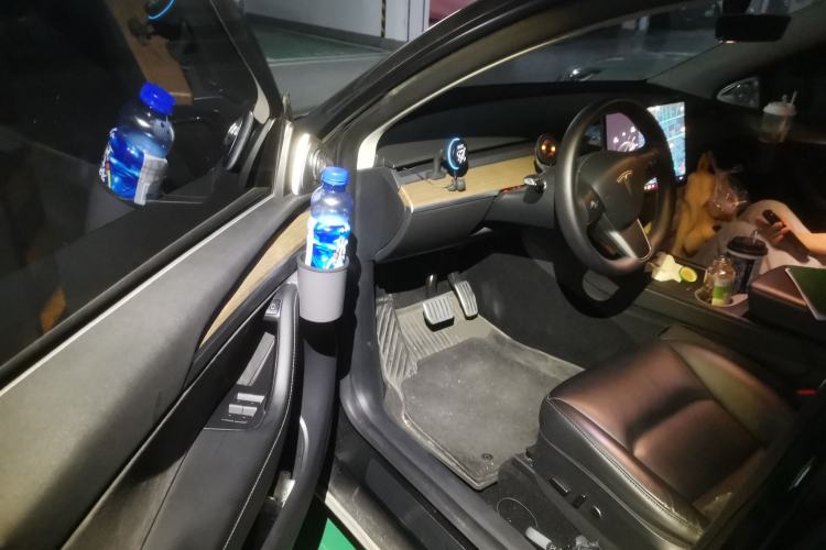 Used Tesla Model Y 2021 Standard Range Rear-Wheel Drive Version Driver Seat