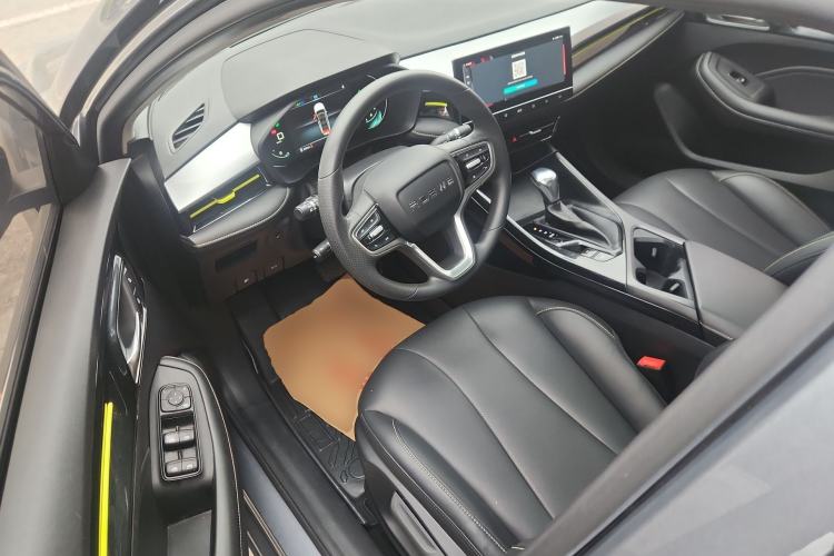 Used Roewe i5 2021 1.5L CVT Diamond Edition
