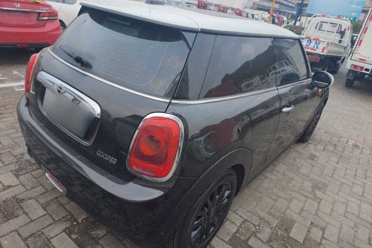 Used MINI MINI 2014 1.5T COOPER Fun
