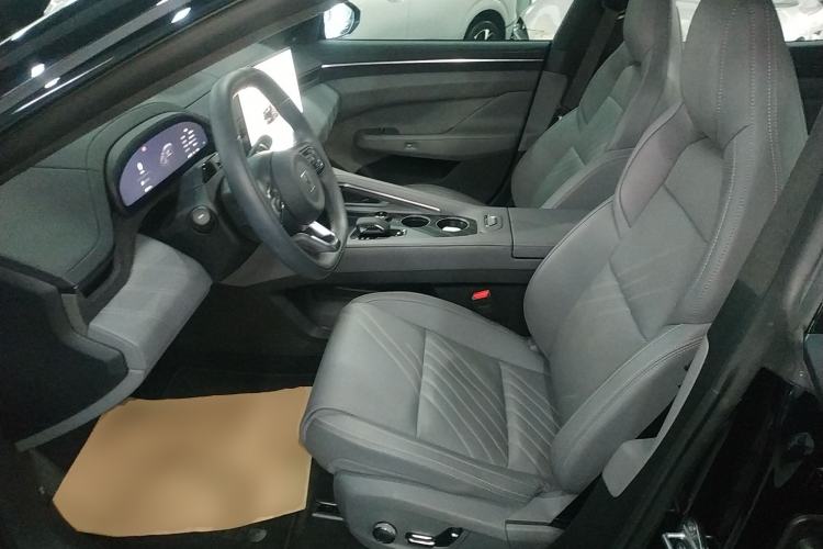 Used Zeekr 001 2025 WE Edition 95 kWh All-Wheel Drive
