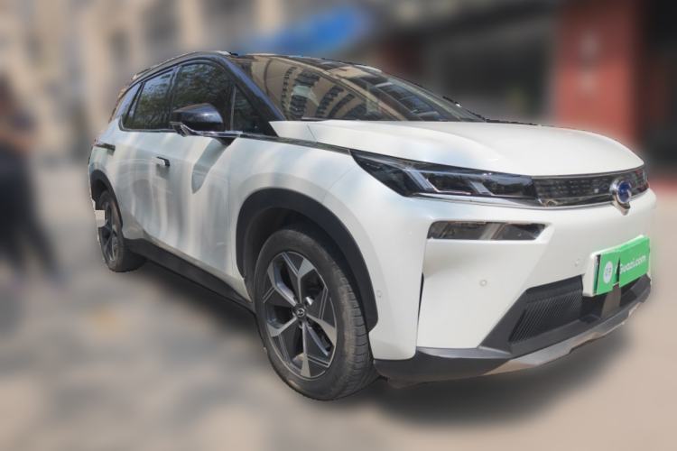 Used AION V 2020 70 PLUS Smart Edition Front Right 45 Deg