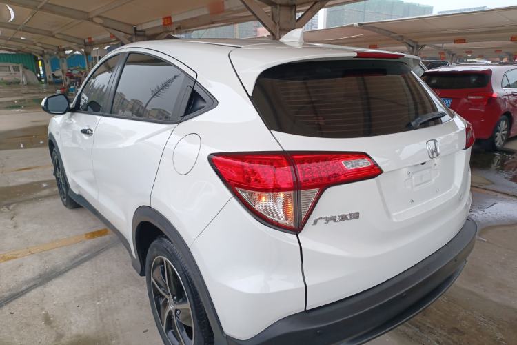 Used Honda Vezel 2020 1.5L CVT Pioneer Edition
