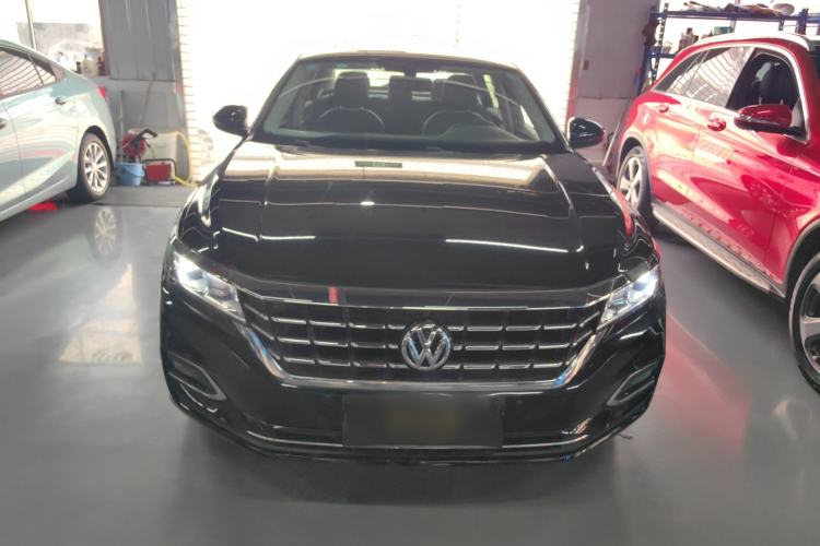 Used Volkswagen Passat 2019 330TSI Elite Edition China VI
