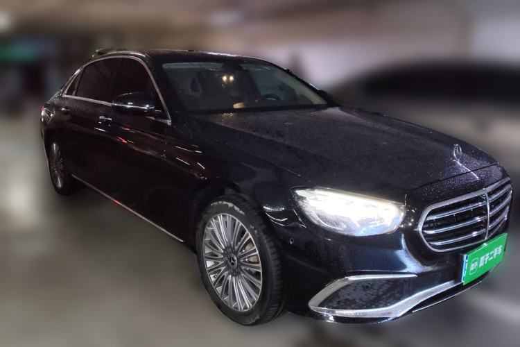 Used Mercedes-Benz E-Class 2022 Second Facelift E 300 L Luxury Edition Front Right 45 Deg