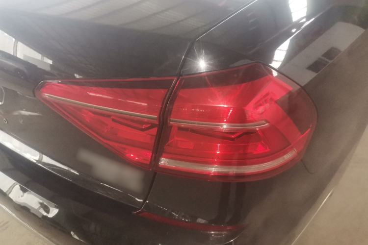 Used Volkswagen Passat 2017 330TSI DSG Luxury Edition
