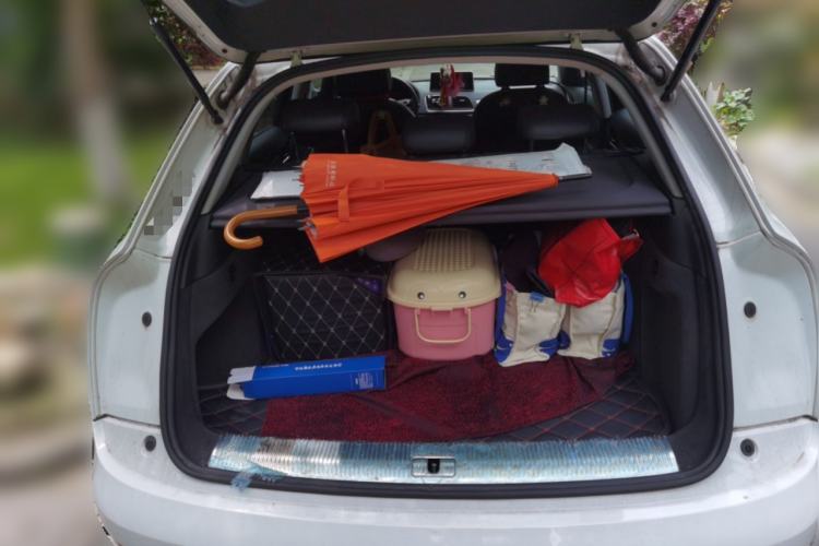 Used Audi Q3 2015 35 TFSI Comfort Model Trunk