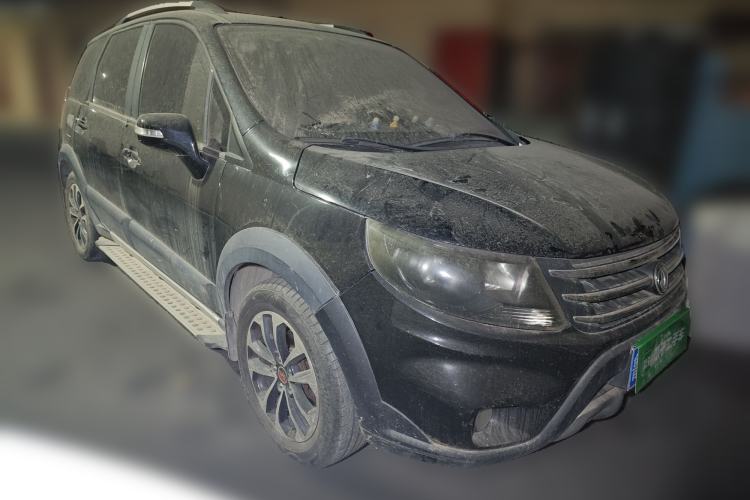 Used FORTHING Joyear X5 2013 1.6L Manual Luxury Model China IV Standard