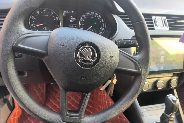 Used Skoda Octavia 2017 Classic Model 1.6L Automatic Standard Edition