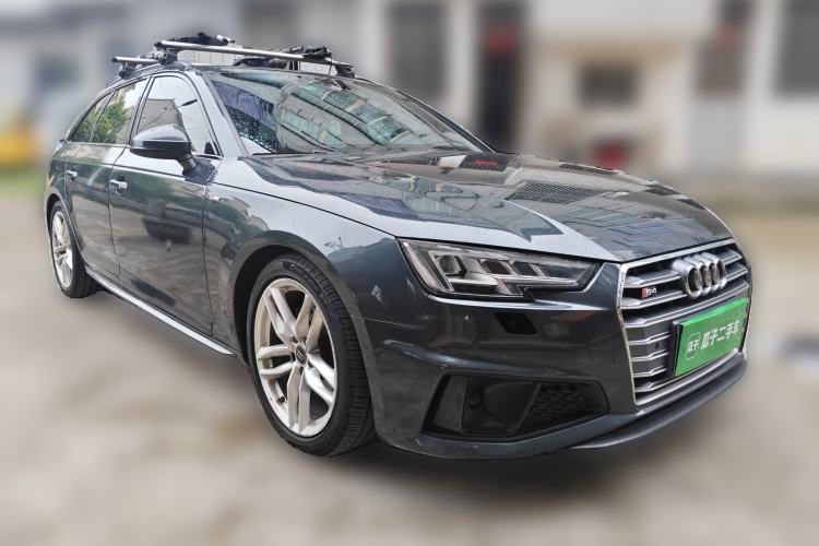 Used Audi A4 2020 Avant Futurist 40 TFSI Luxury Dynamic Model