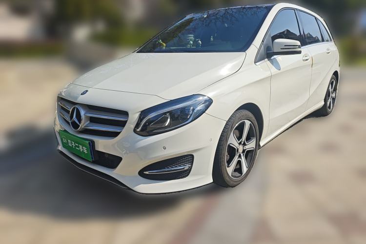 Used Mercedes-Benz B-Class 2015 B 200 Fashion Model