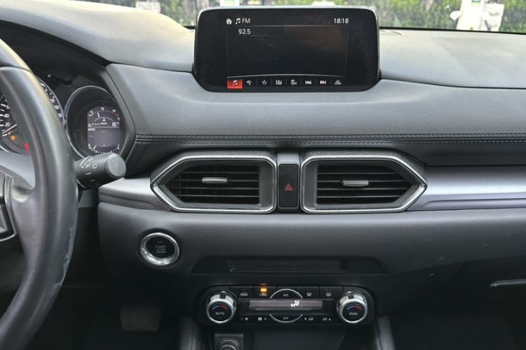 Used Mazda CX-5 2017 2.0L Automatic 2WD ZhiShang Trim China V Standard
