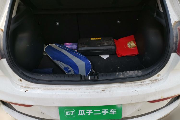 Used Hyundai Verna RV 2017 1.4L Automatic Cool Edition GLS China V Emission Standard Trunk