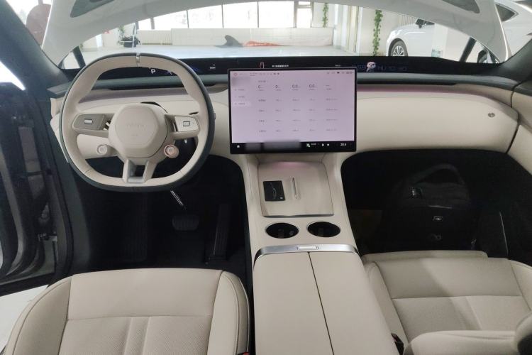 Used Xiaomi Auto YU7 2025 Ultra-Long Range Rear-Wheel Drive Version
