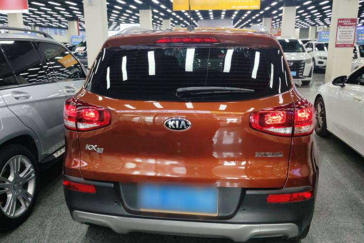 Used Kia KX3 2015 1.6L Automatic Two-Wheel Drive DLX Rear