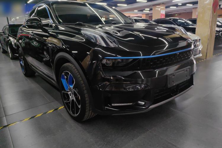 Used Lynk & Co 05 2022 2.0TD Two-Wheel Drive Shine Halo Contrast-Colored Wheel Version