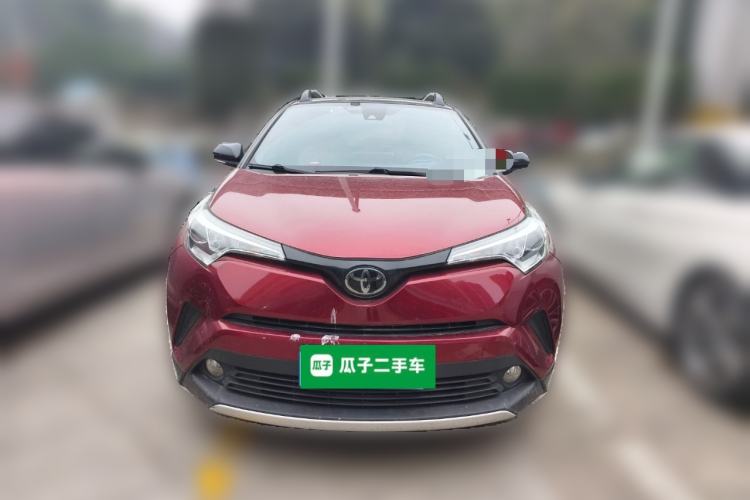 Used Toyota IZOA 2018 2.0L Yichi Version China VI Standard Front