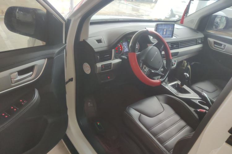 Used FORTHING SX6 2022 1.6L Manual Luxury Version