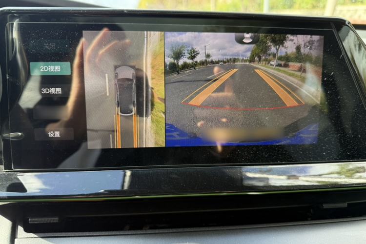 Used Changan UNI-V 2022 1.5T Smart Navigation Version
