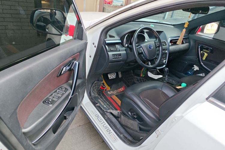 Used Bestune X80 2015 1.8T Automatic Luxury Model