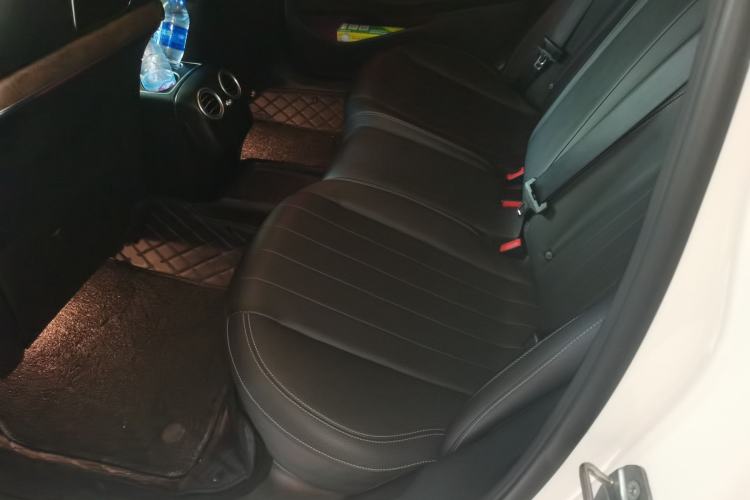 Used Mercedes-Benz E-Class 2016 E 300 L Stylish Model Left Rear Seat