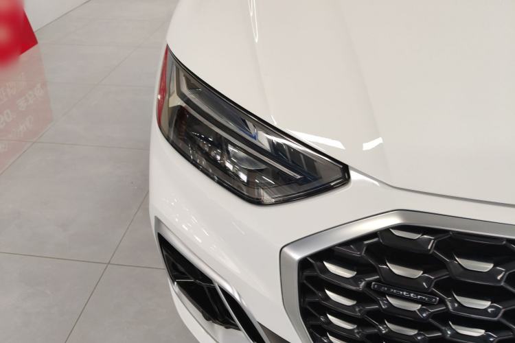 Used Audi Q5L Sportback 2021 40 TFSI Luxury Edition Right Front Headlight